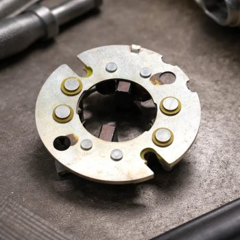 Porta Carbones Motor Arranque Para Kia K2700 05-10