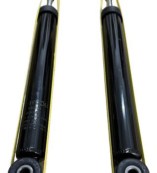 Kit Amortiguadores Traseros Para Nissan Tiida Visia 08 15