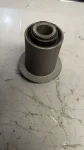 Buje Suspensión Parrilla Inf Trasera Para Toyota Rav-4 06-12