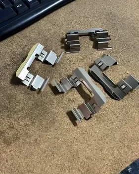 Kit Antiruido Caliper Freno Mitsubishi L200 00-01 K64/74